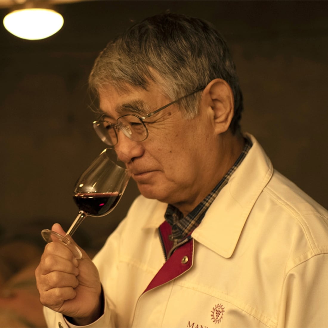 ぶどう栽培が身近な環境で育ち若手の頃から一貫してワイン研究